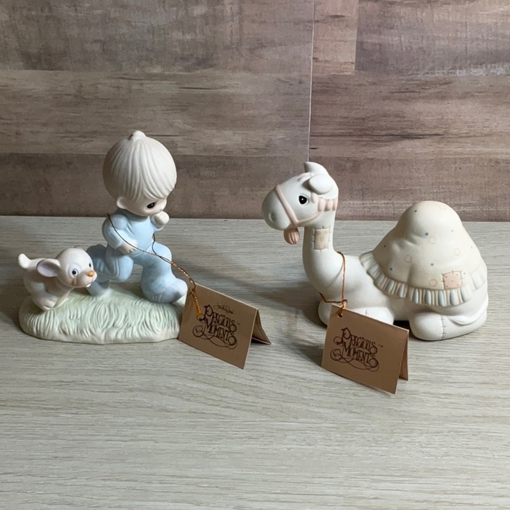 Precious Moments God’s Speed E-3112 & Camel E-2363